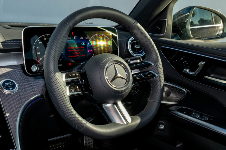 2026 MY25 Mercedes-Benz C-Class W206 C300 Sedan