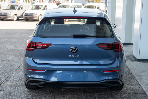 2026 Volkswagen Golf 8.5 110TSI Life Hatch Image 5
