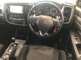 2016 Mitsubishi Outlander ZK Turbo XLS Awd 7 seats