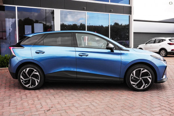 2026 MG MG4 AH4E Essence 64 Hatch Image 5