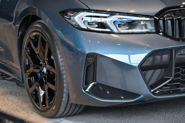 2025 BMW 3 Series G20 LCI II 330i M Sport Sedan image 19