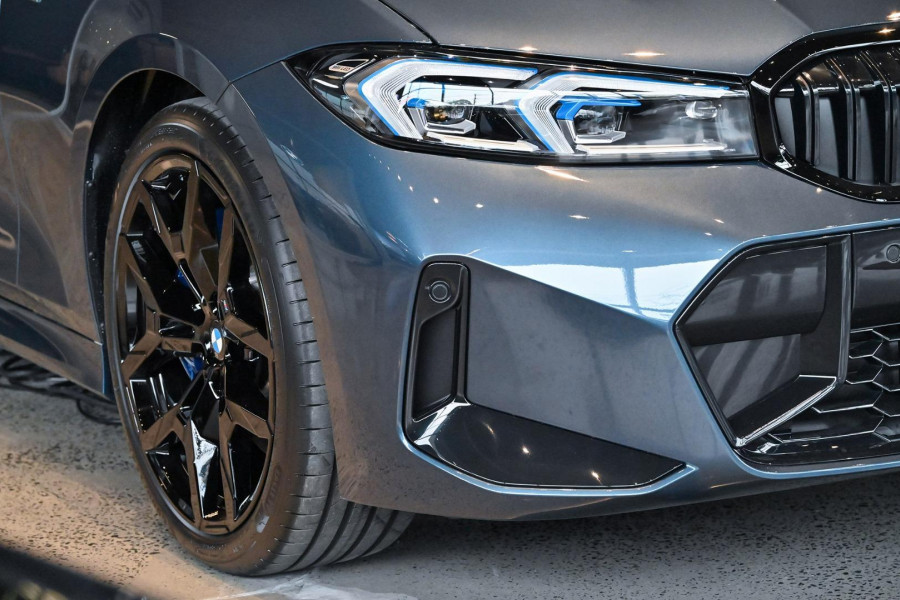 2025 BMW 3 Series G20 LCI II 330i M Sport Sedan