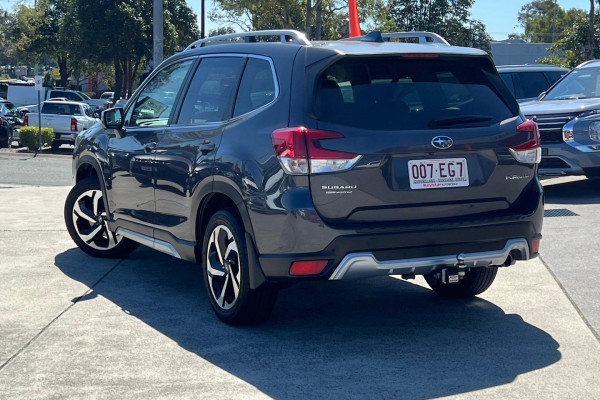 2022 Subaru Forester S5 2.5i-S SUV Image 2