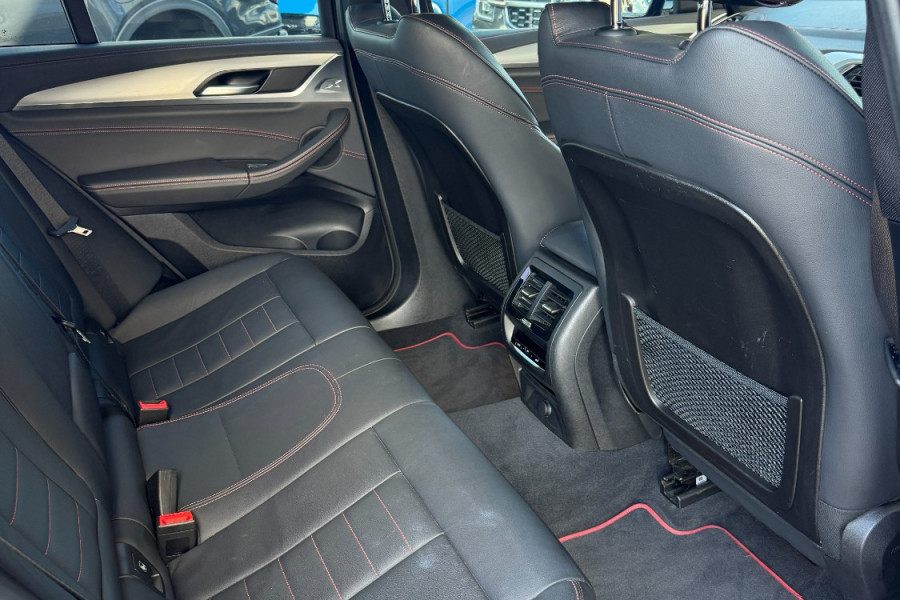 2019 BMW X4 G02 xDrive30i M Sport SUV Image 13
