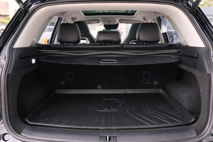 2022 MG HS SAS23 Essence SUV Image 11