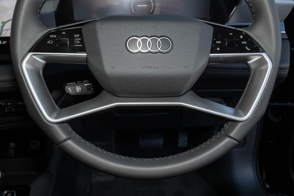 2026 Audi Q6 e-tron SUV image 11