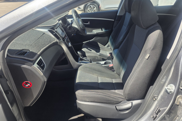 2015 MY16 Hyundai i30 GD3 Series II Active Hatch Image 9