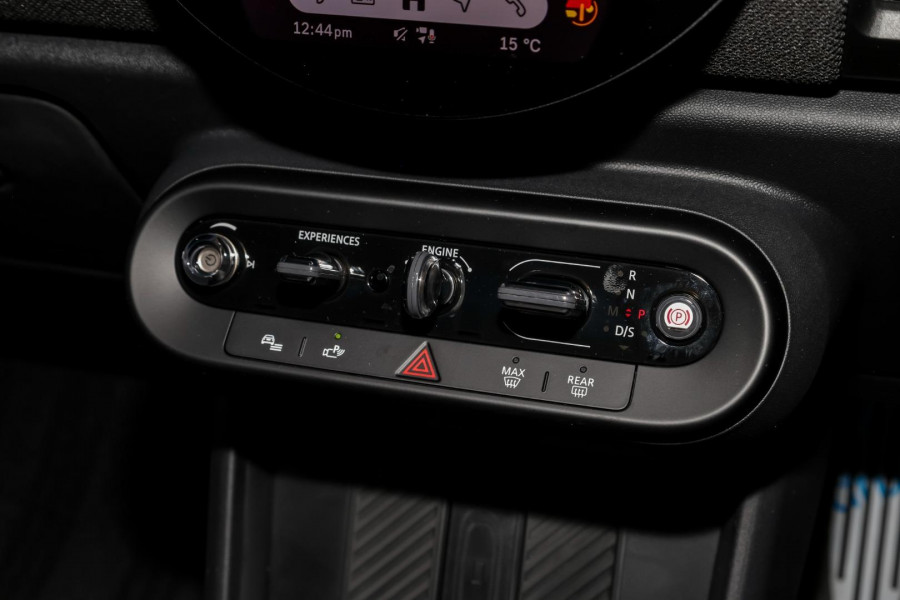 2026 MY25 MINI Cooper F66 JCW Favoured Hatch