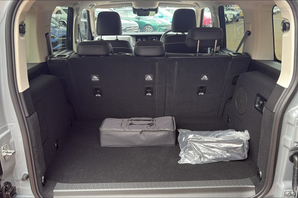 2026 GWM Tank 300 P01 Ultra Hi4-T PHEV SUV Image 11