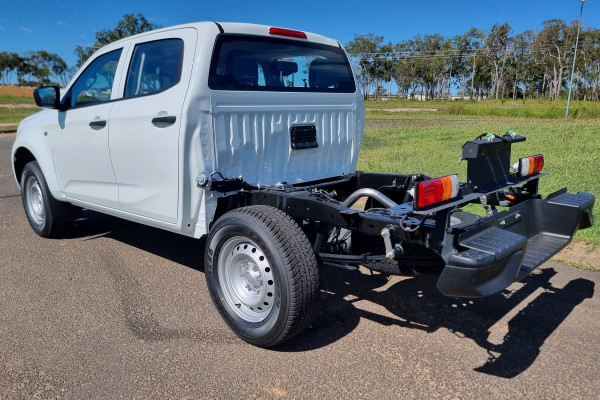 2026 MY25.5 Isuzu D-MAX RG SX High Ride Cab Chassis Image 5