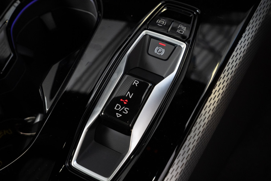 2025 Audi A5 B10 e-hybrid S-Line Wagon