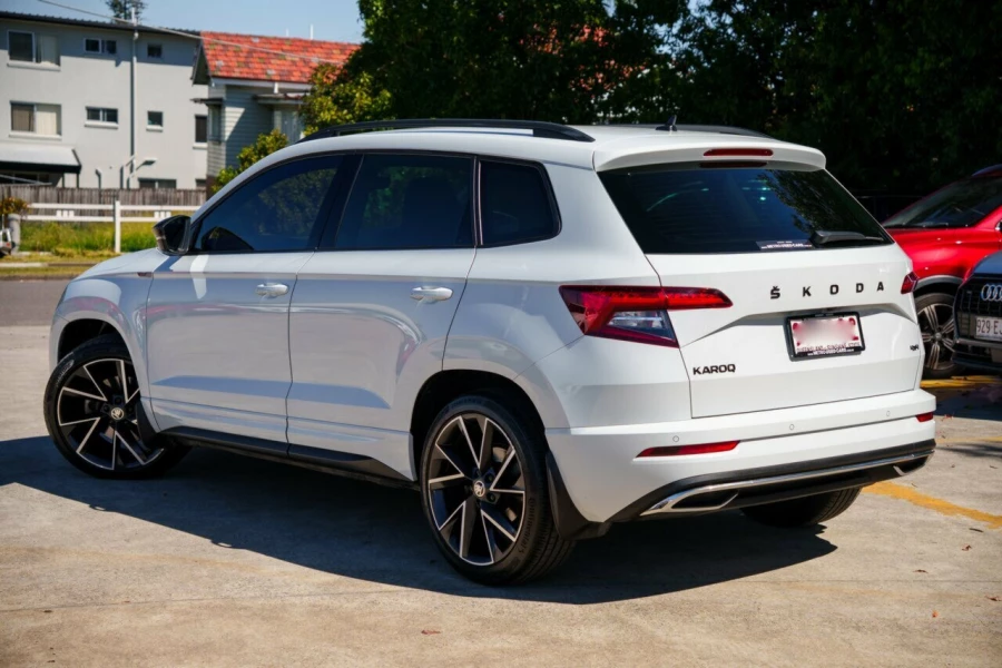 2020 MY21 Skoda Karoq NU 140TSI Sportline SUV Image 2
