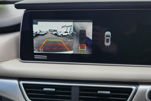2023 Mahindra XUV700  AX7L SUV Image 19