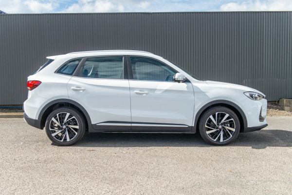 2026 MG ZS ZS32 Essence SUV Image 6
