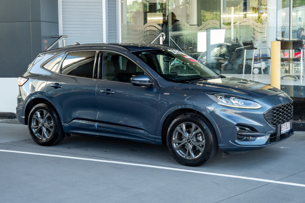 2020 MY21.25 Ford Escape ZH ST-Line SUV Image 3