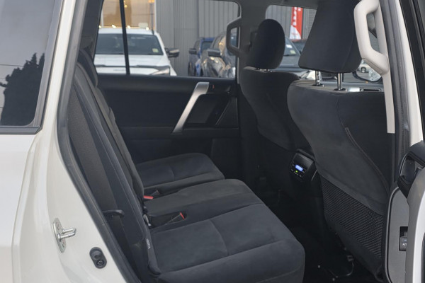 2023 Toyota LandCruiser Prado GDJ150R GXL SUV Image 13
