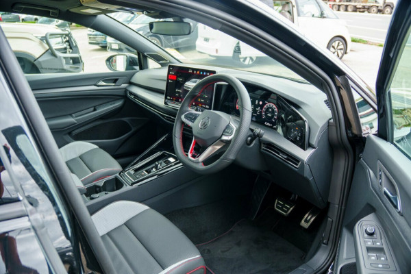 2026 Volkswagen Golf 8.5 GTI Hatch Image 13