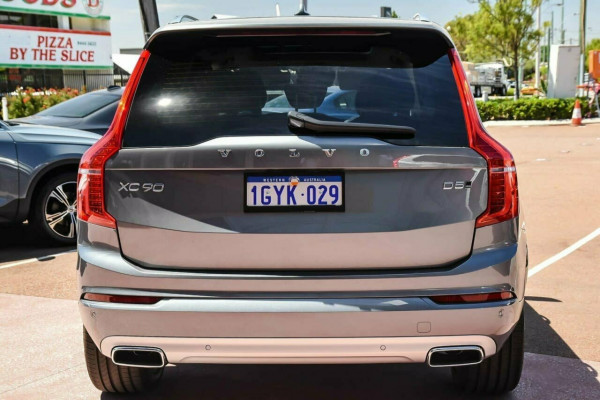 2019 MY20 Volvo XC90 L Series D5 Momentum Suv Image 5