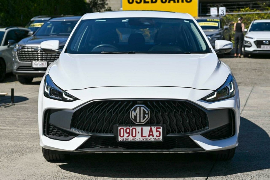 2024 MG MG5 AP32 Essence Sedan Image 3