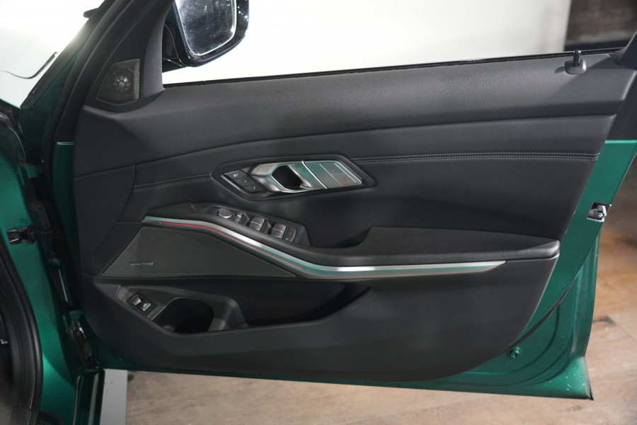 2022 BMW M3 Sedan Image 28