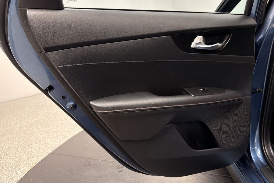 2021 Kia Cerato BD GT Sedan Image 15
