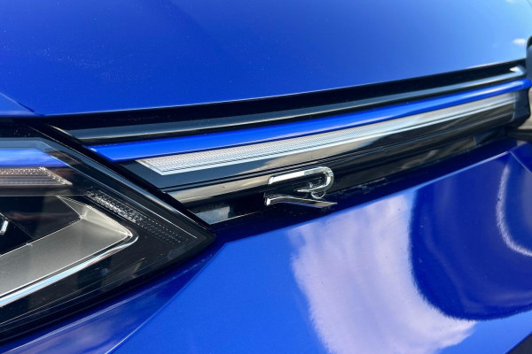 2022 MY22.5 Volkswagen Golf 8 R Hatch Image 8
