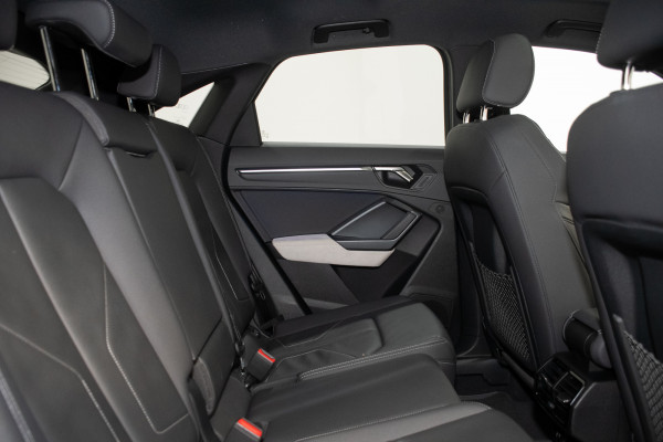 2024 Audi Q3 F3 40 TFSI S line SUV Image 3
