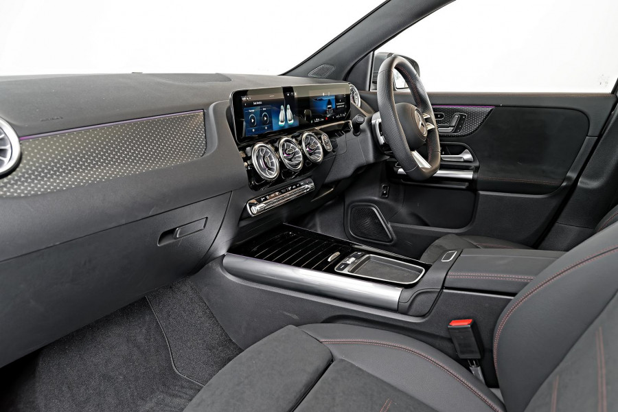 2025 Mercedes-Benz GLA-Class H247 GLA200 SUV