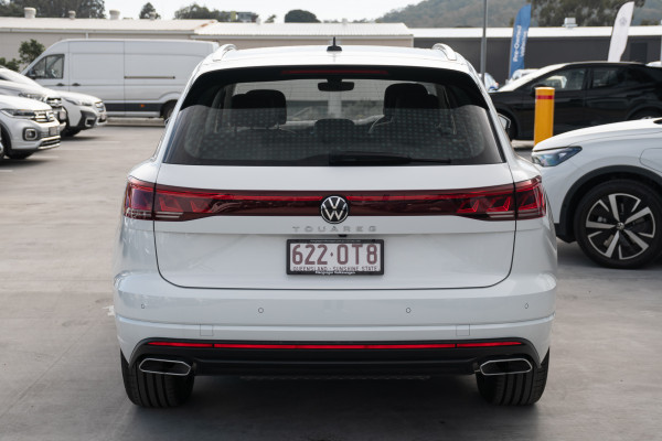2025 Volkswagen Touareg RC 170TDI SUV image 5