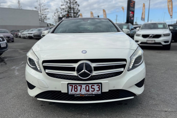 2014 Mercedes-Benz A-Class W176 A180 Hatch Image 3