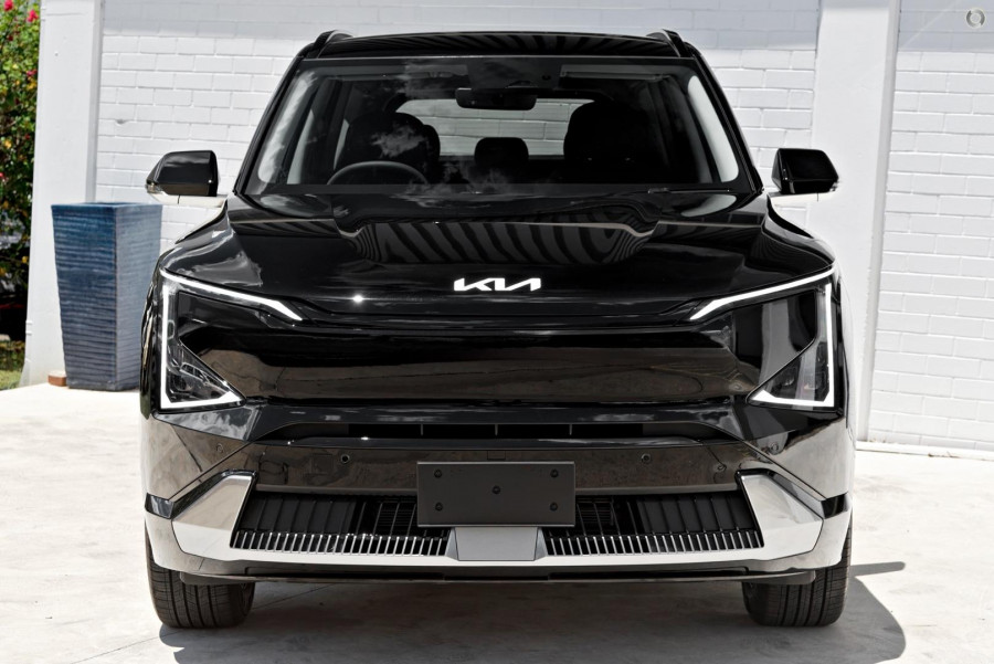2026 Kia EV5 OVc Earth SUV Image 2