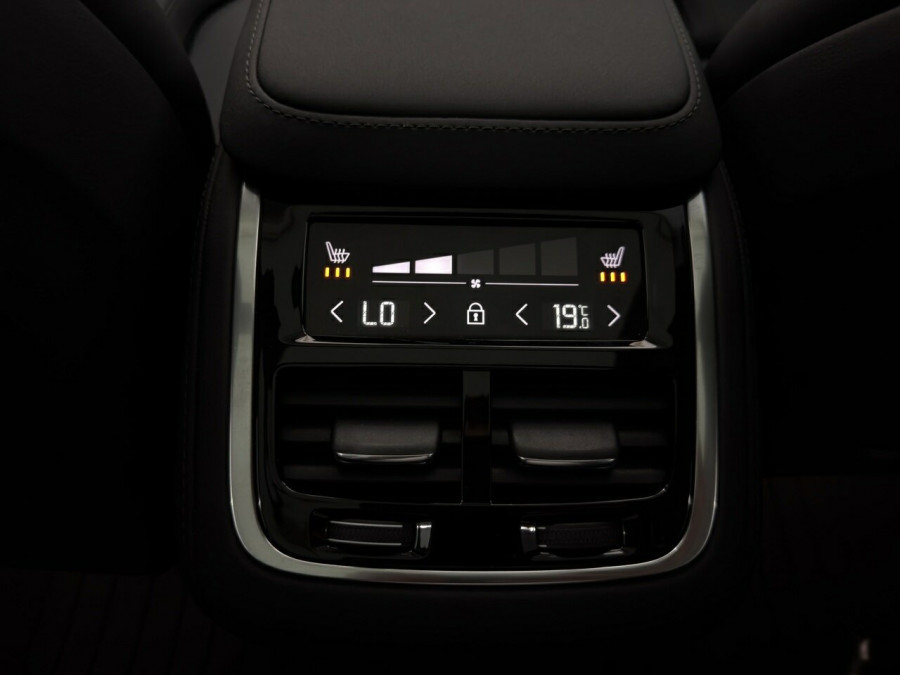 2026 Volvo XC90 L Series Plus B5 Bright SUV Image 10