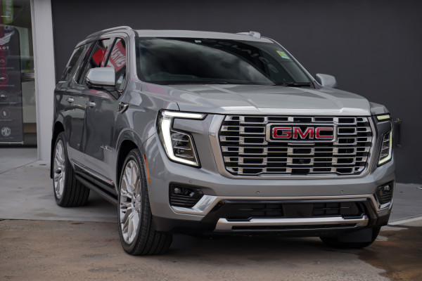 2025 GMC Yukon  Denali Wagon Image 1