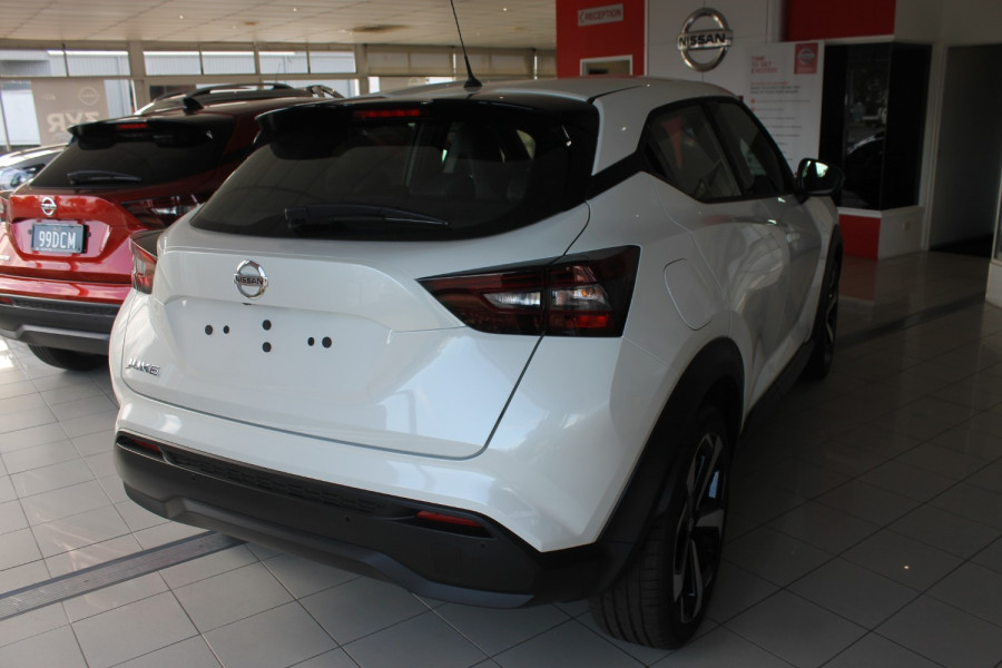 2020 Nissan JUKE F16 ST-L Suv Image 4