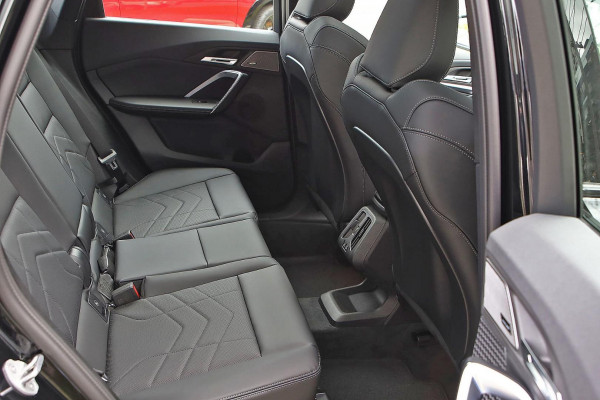 2026 BMW X1 U11 xDrive20i M Sport SUV image 8