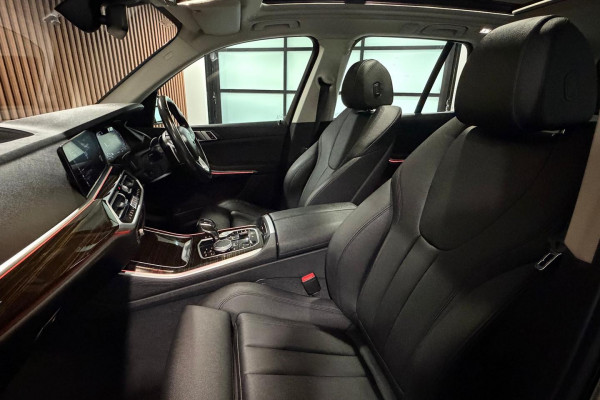 2020 BMW X5 G05 xDrive25d SUV Image 21