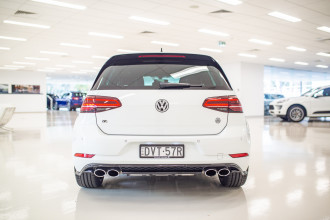 2017 MY18 Volkswagen Golf 7.5 R Grid Edition Hatch Image 5