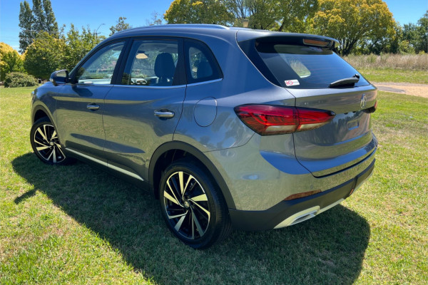 2025 MG ZS ZS32 Essence Turbo SUV Image 5