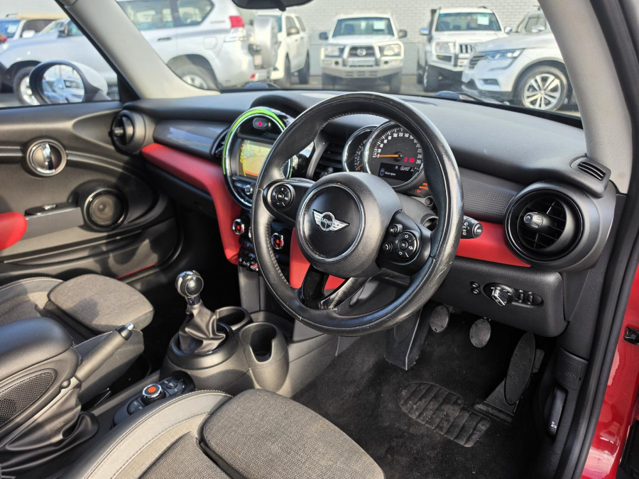 2015 MINI Cooper F56 Hatch Image 16