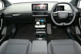 2024 MG MG4 MEH32 Essence 64 Hatch