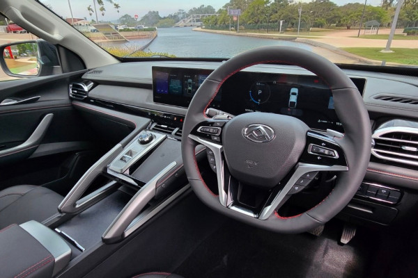 2026 MY25 LDV T60 SK8C Max PLUS Ute Image 4