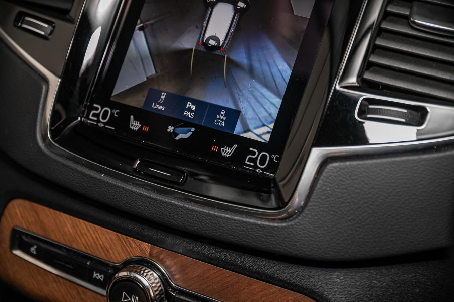 2020 Volvo XC90 L Series D5 Inscription SUV Image 26
