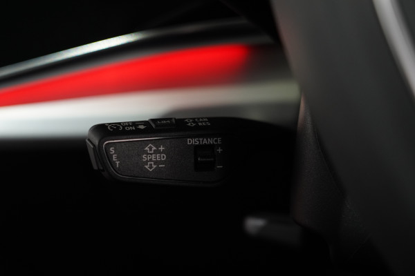 2022 Audi SQ8 TFSI SUV Image 56