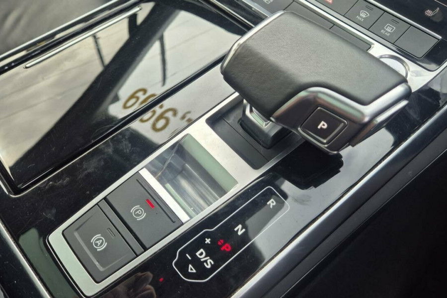 2019 MY20 Audi Q7 4M 45 TDI SUV Image 23