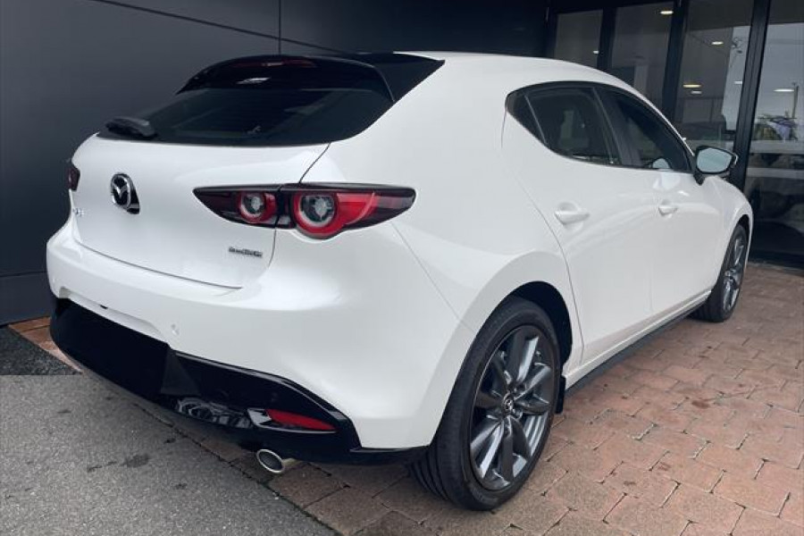 2024 Mazda 3 BP Series G20 Evolve Hatch Image 12