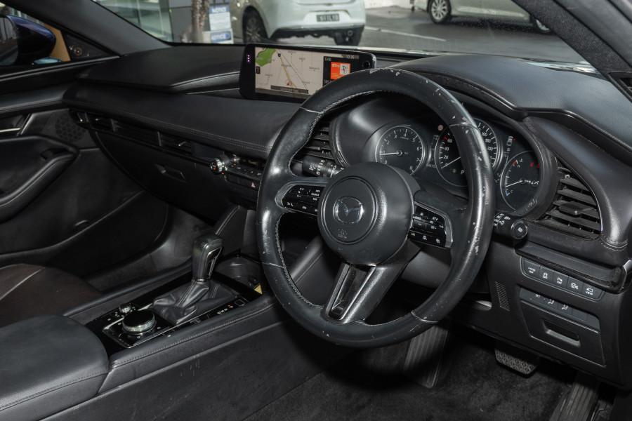 2023 Mazda 3 BP Series G20 Touring Hatch Image 6