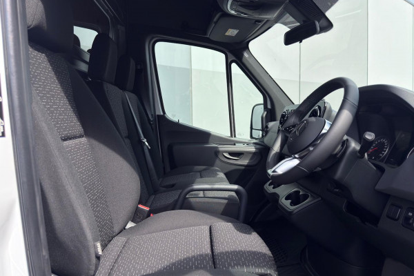 2026 Mercedes-Benz Sprinter VS30 417CDI LWB Van Image 31