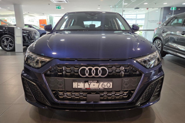 2025 Audi A1 GB 40 TFSI S line Hatch