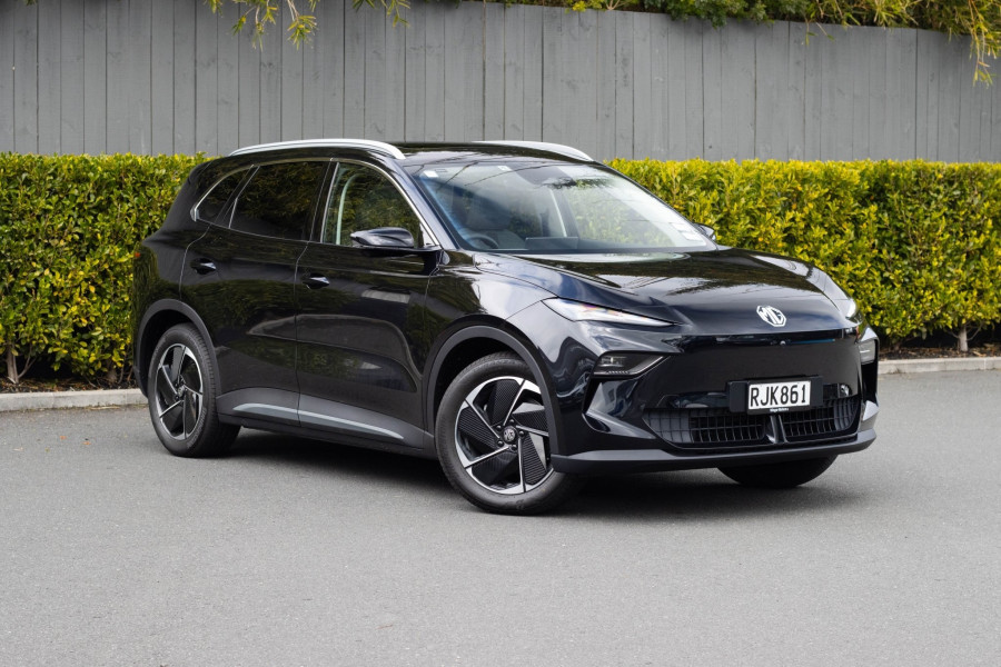 2026 MY25 MG MGS5 EV ZS3EM Essence 49 SUV Image 1
