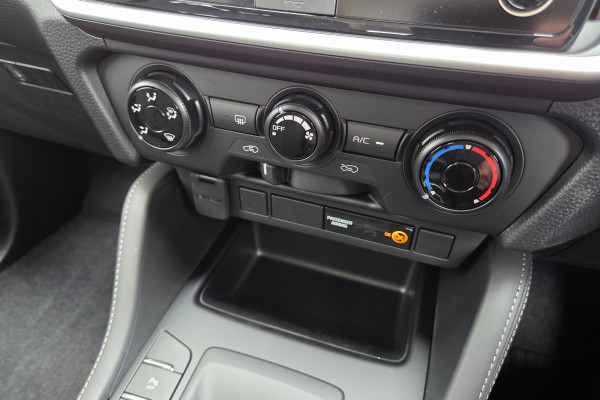 2026 Isuzu MU-X RJ LS-M SUV Image 16